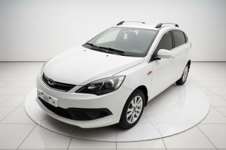 奇瑞 风云2 2015款 1.5L 手动新锐版