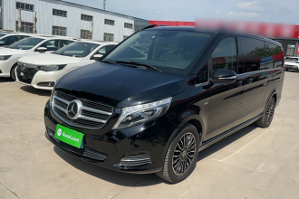 奔驰V级 2018款 V 260 L 尊贵加长版 国VI