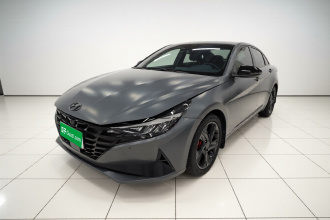 现代 伊兰特 2022款 1.5L CVT 20周年纪念款