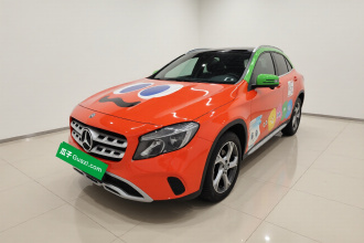 奔驰GLA 2019款 GLA 200 动感型