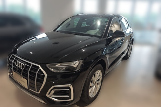 奥迪Q5L 2023款 40T 时尚致雅型