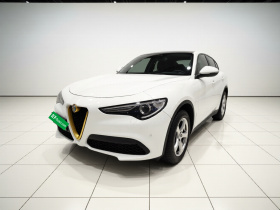 阿尔法·罗密欧 Stelvio斯坦维 2017款 2.0T 200HP 精英版