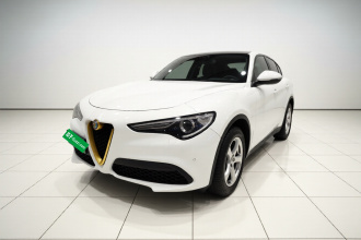 阿尔法·罗密欧 Stelvio斯坦维 2017款 2.0T 200HP 精英版