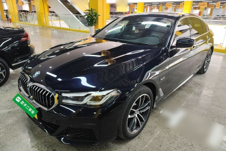 宝马5系新能源 2022款 改款二 535Le M运动套装