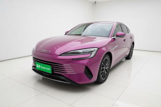 比亚迪 海豹 2023款 DM-i 1.5L 121km 尊贵型