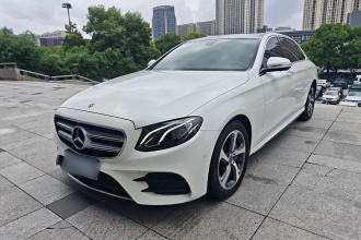 奔驰E级 2018款 改款 E 300 L 运动时尚型