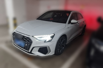 奥迪A3 2022款 Sportback 35 TFSI 豪华运动型