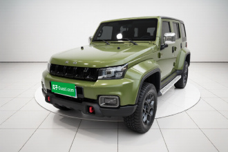 北京越野BJ40 2024款 2.0D 刀锋英雄荣耀版