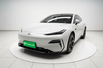 吉利银河 银河E8 2025款 610km 探索+版