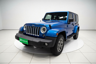 Jeep 牧马人 2015款 3.0L Sahara 四门版