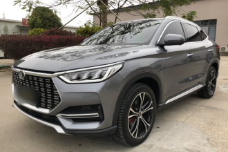 比亚迪 宋PLUS 2020款 1.5T 自动旗舰型