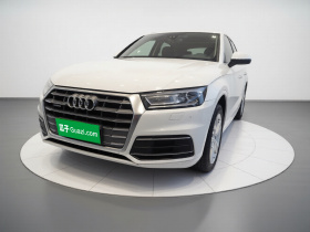 奥迪Q5L 2018款 40 TFSI 荣享进取型 国VI