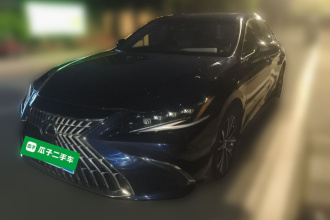 雷克萨斯ES 2022款 300h 臻享版