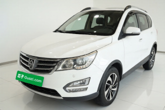 宝骏560 2016款 1.8L iAMT豪华型