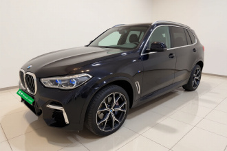 宝马X5 2022款 改款 xDrive 40Li M运动套装