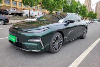 吉利银河 银河星耀8 2025款 130km EM-P 星舰版