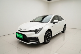 丰田 雷凌 2022款 双擎 1.8H E-CVT运动版
