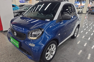 smart fortwo 2015款 1.0L 52千瓦硬顶灵动版