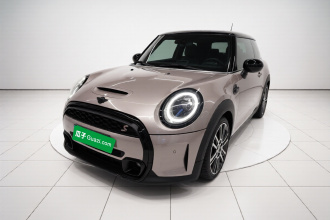 MINI 2023款 改款 2.0T COOPER S 艺术家