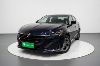 别克 2023款 昂科威Plus 652T 五座四驱豪华型