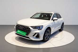 奥迪Q3 2024款 40 TFSI 时尚动感型