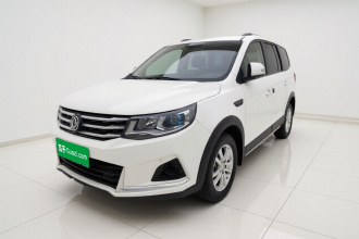 东风风行 风行SX6 2020款 1.6L 手动舒适型 国VI