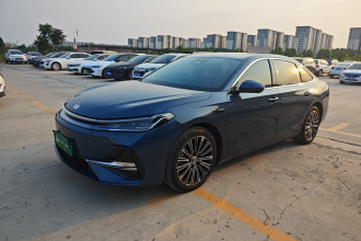 吉利银河 银河A7 2025款 EM-i 150km 星舰版