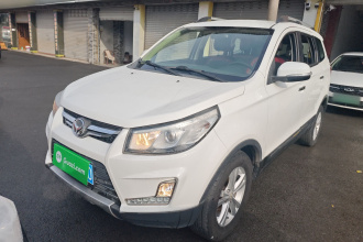 北汽幻速S3 2016款 1.5L 手动豪华型 国V