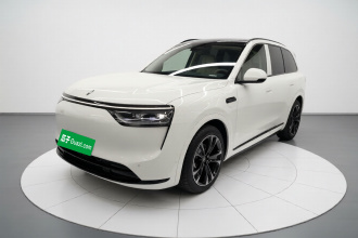 鸿蒙智行 问界M8 2025款 增程 Ultra版 53.4kWh 5座版