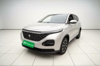 宝骏RM-5 2019款 1.5L 手动24小时在线精英型 7座