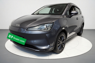 哪吒汽车 哪吒V 2022款 潮 400 Lite