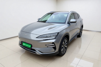 比亚迪 宋PLUS新能源 2024款 荣耀版 EV 520km 尊贵型