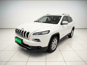 Jeep 自由光 2017款 2.0L 优越版