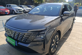 长安CS75 PLUS 2025款 第四代 UItra 2.0T 新蓝鲸 智慧智擎型