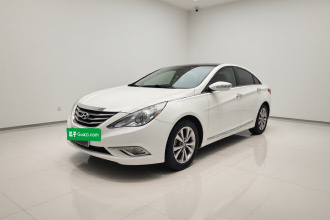 现代 索纳塔 2014款 2.0L 自动豪华版