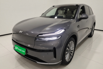 乐道L90 2025款 Ultra 七座版