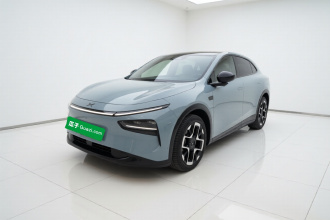 小鹏G7 2025款 702 超长续航 Ultra