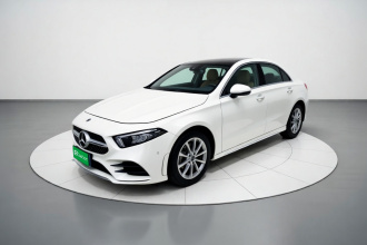 奔驰A级 2019款 改款 A 200 L 运动轿车