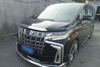 丰田 威尔法 2023款 皇冠 双擎 2.5L HV尊贵版