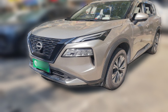 日产 奇骏 2023款 e-POWER 超混双电机四驱豪华版