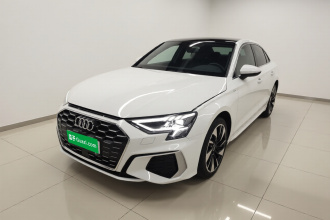 奥迪A3 2022款 A3L Limousine 35 TFSI 时尚运动型