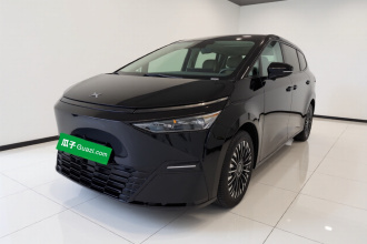 小鹏X9 2025款 纯电 740超长续航 Max