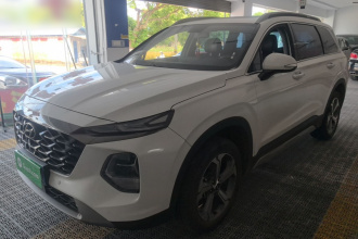 现代 胜达 2023款 旅行家 380T GDi 自动两驱GLX精英版