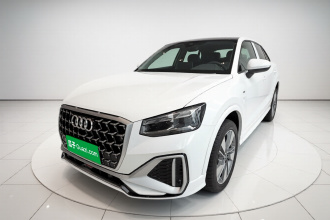 奥迪Q2L 2025款 35TFSI 时尚动感型