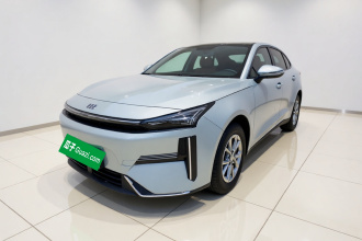 吉利银河 银河L6 2025款 EM-i 60km 启航版