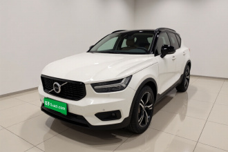 沃尔沃XC40 2021款 T4 四驱智远运动版