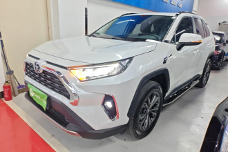 丰田 RAV4荣放 2023款 2.0L CVT两驱风尚版