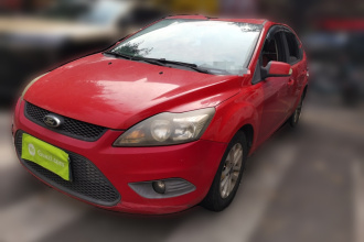 福特 福克斯 2013款 两厢经典 1.8L 自动基本型