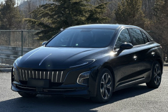 红旗E-QM5 2023款 改款 基础出行版