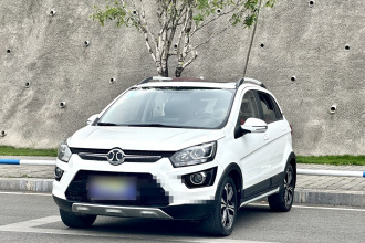 北京汽车 绅宝X25 2015款 1.5L 手动精英型